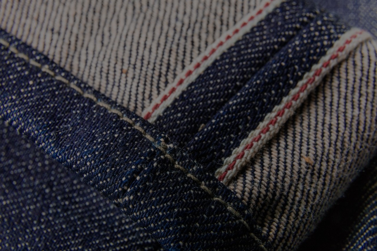 Denim Fabric Guide: Weights, Stretch, Selvedge and How to Choose